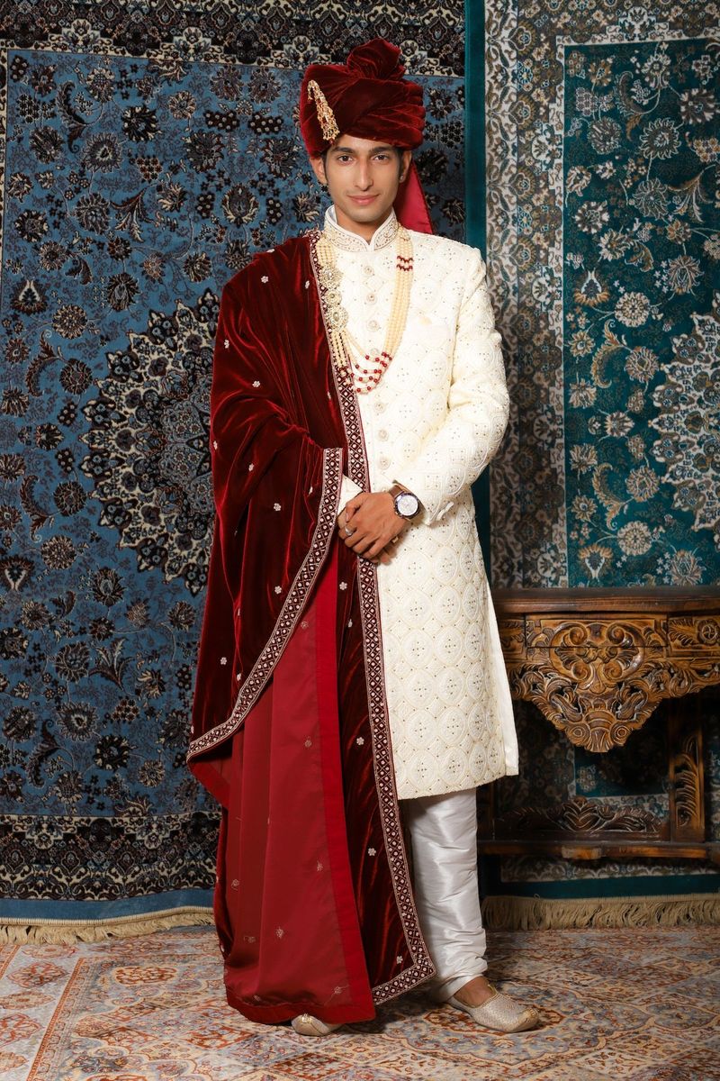A Groom's Guide to the First Meeting: What to Expect and How to Prepare